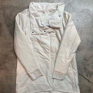 The North Face Women's Jacket, Lightweight, Medium